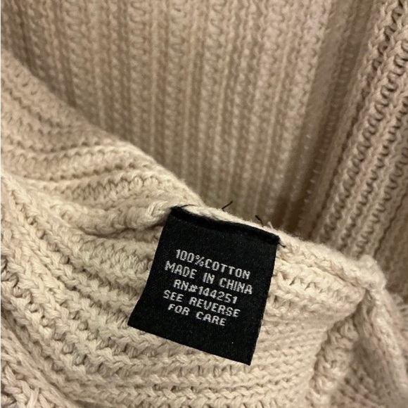 Bundle: Gap, American Eagle & Cream Knit Tank – XS/XS Petite - Picture 8 of 16